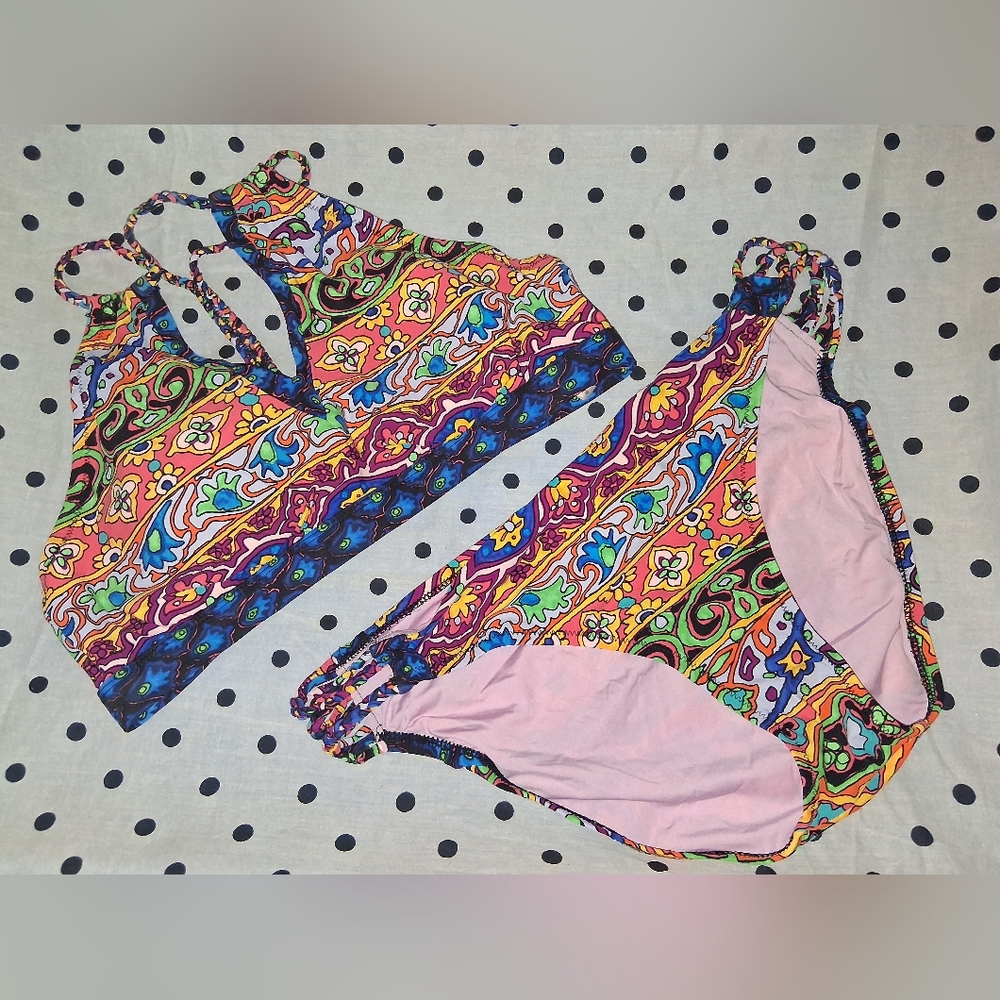 Nanette Lepore Bright Multicolor Paisley Print Bikini — Pink Lined